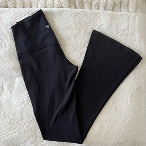 LULULEMON ALIGN™ HIGH-RISE MINI FLARED PANT 32"